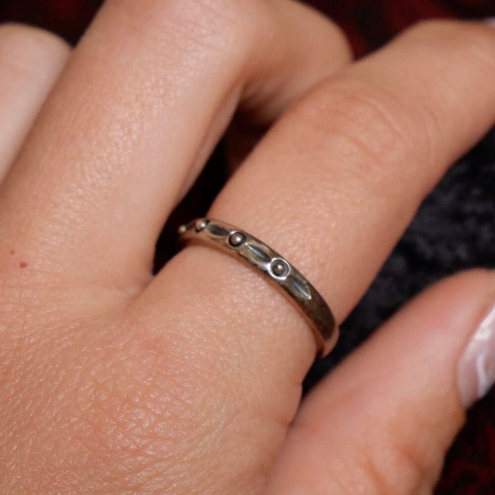 Sterling Dotted Motif Ring Band